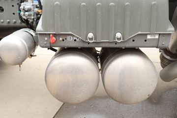 �й����� HOWO TX�ؿ� 440���� 6X4 LNGǣ����(����)(ZZ4257V384GF1LB)ͼƬ