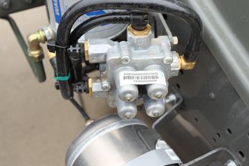 �й����� HOWO TX�ؿ� 440���� 6X4 LNGǣ����(����)(ZZ4257V384GF1LB)ͼƬ