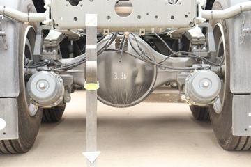 �й����� HOWO TX�ؿ� 440���� 6X4 LNGǣ����(����)(ZZ4257V384GF1LB)ͼƬ