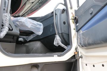 �й����� HOWO T7H�ؿ� 460���� 6X4ǣ����(16��)(ZZ4257W324HE1B)ͼƬ