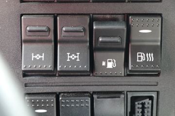 �й����� HOWO T7H�ؿ� 460���� 6X4ǣ����(16��)(ZZ4257W324HE1B)ͼƬ