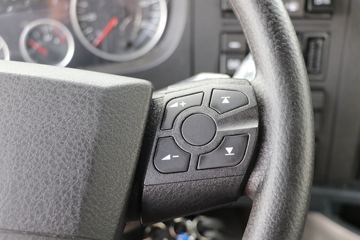 �й����� HOWO T7H�ؿ� 460���� 6X4ǣ����(16��)(ZZ4257W324HE1B)ͼƬ