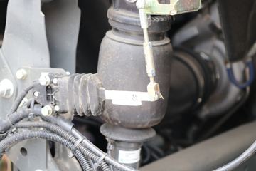 �й����� HOWO T7H�ؿ� 460���� 6X4ǣ����(16��)(ZZ4257W324HE1B)ͼƬ