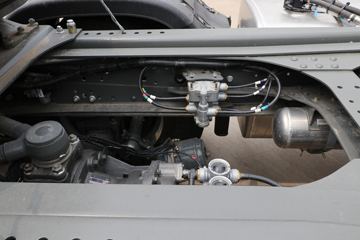 �й����� HOWO T7H�ؿ� 460���� 6X4ǣ����(16��)(ZZ4257W324HE1B)ͼƬ