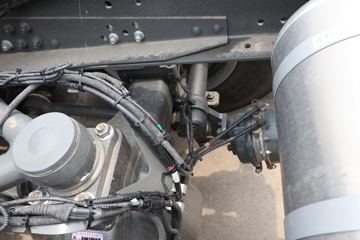 �й����� HOWO T7H�ؿ� 460���� 6X4ǣ����(16��)(ZZ4257W324HE1B)ͼƬ