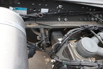 �й����� HOWO T7H�ؿ� 460���� 6X4ǣ����(16��)(ZZ4257W324HE1B)ͼƬ