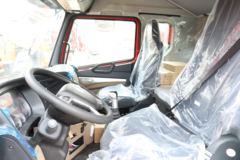 中国重汽 豪瀚N7G重卡 440马力 6X4 LNG牵引车(国六)(ZZ4255V3846F1L)