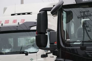 й HOWO TX 290 4X2 9.52LNGʽػ()(ZZ5187XXYN711GF1L)ͼƬ