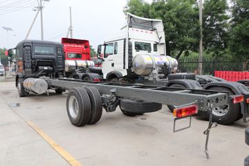 й HOWO TX 290 4X2 9.52LNGʽػ()(ZZ5187XXYN711GF1L)ͼƬ