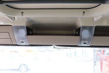 �й����� HOWO TX 290���� 4X2 9.52��LNG��ʽ�ػ���(����)(ZZ5187XXYN711GF1L)ͼƬ