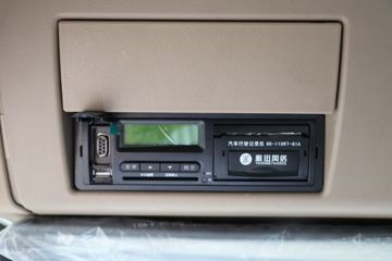 �й����� HOWO TX 290���� 4X2 9.52��LNG��ʽ�ػ���(����)(ZZ5187XXYN711GF1L)ͼƬ