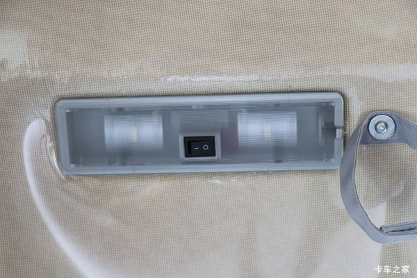 �Ż�0.5�� �Ϻ�HOWO TX�ػ������ȴ�����