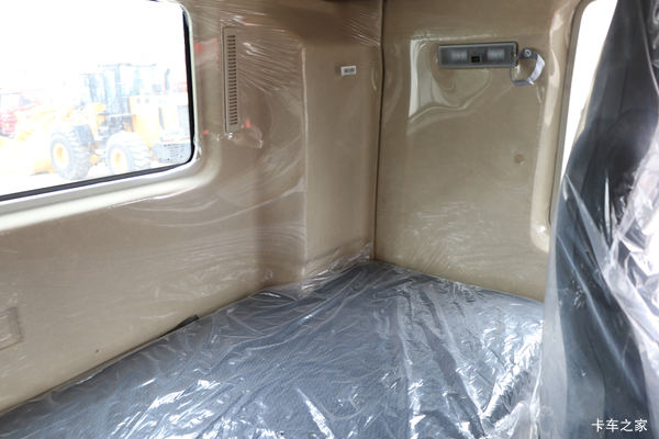 �Ż�2�� �Ϻ�HOWO TX5�ػ������ȴ�����