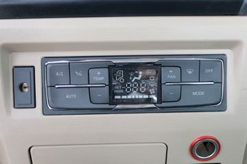 �й����� HOWO TX 290���� 4X2 9.52��LNG��ʽ�ػ���(����)(ZZ5187XXYN711GF1L)ͼƬ