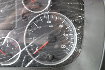 �й����� HOWO TX 290���� 4X2 9.52��LNG��ʽ�ػ���(����)(ZZ5187XXYN711GF1L)ͼƬ