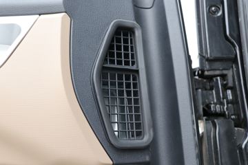 �й����� HOWO TX 290���� 4X2 9.52��LNG��ʽ�ػ���(����)(ZZ5187XXYN711GF1L)ͼƬ