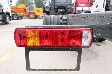 �й����� HOWO TX 290���� 4X2 9.52��LNG��ʽ�ػ���(����)(ZZ5187XXYN711GF1L)ͼƬ