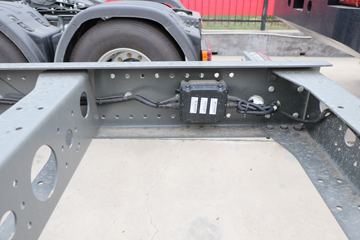 �й����� HOWO TX 290���� 4X2 9.52��LNG��ʽ�ػ���(����)(ZZ5187XXYN711GF1L)ͼƬ