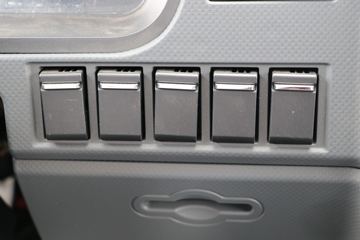 Ծ�� ����X300-33 115���� 4.18�׵�����ʽ�Ῠ(SH5042XXYKFDCMZ)ͼƬ