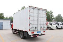 跃进 福运X300-33 115马力 4.18米单排厢式轻卡(SH5042XXYKFDCMZ) 跃进 福运X300-33 115马力 4.18米单排厢式轻卡(SH5042XXYKFDCMZ)