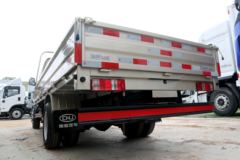 柴油瑞帅带副变速，2.7米货箱国六蓝牌