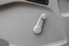 江铃 凯运强劲版 轻载型普通款 129马力 4.1米单排栏板轻卡(宽体)(JX1045TGC25)