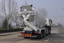 重汽豪瀚底盘&nbsp;混凝土搅拌车外观                                                图片