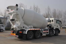 重汽豪沃(HOWO)底盘&nbsp;混凝土搅拌车外观                                                图片