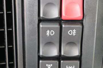 �������� ����H5�ؿ� 400���� 6X4 LNGǣ����(����)(LZ4250H5DM1)ͼƬ