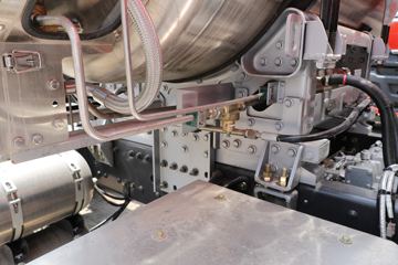 �������� ����H5�ؿ� 400���� 6X4 LNGǣ����(����)(LZ4250H5DM1)ͼƬ