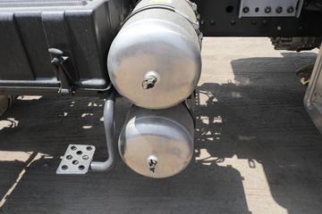 �������� ����H5�ؿ� 400���� 6X4 LNGǣ����(����)(LZ4250H5DM1)ͼƬ