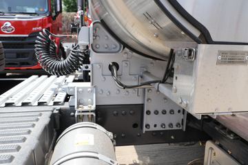 �������� ����H5�ؿ� 400���� 6X4 LNGǣ����(����)(LZ4250H5DM1)ͼƬ