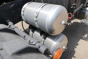 �������� ����H5�ؿ� 400���� 6X4 LNGǣ����(����)(LZ4250H5DM1)ͼƬ