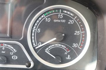 �������� ����H5�ؿ� 400���� 6X4ǣ����(ƽ��)ͼƬ