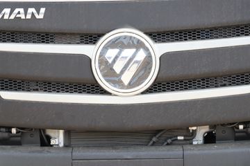 福田 欧曼GTL 6系重卡 430马力 6X4牵引车(BJ4259SNFKB-AE)外观图片