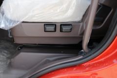 东风柳汽 乘龙H5重卡 400马力 6X4牵引车(平顶)(LZ4253H5DB)