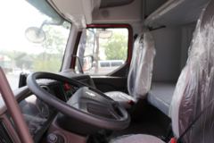 东风柳汽 乘龙H5重卡 430马力 6X4牵引车(法士特12JSD200TA-B)(LZ4251H5DB)