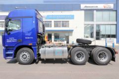 福田 欧曼GTL 6系重卡 430马力 6X4牵引车(BJ4259SNFKB-AE)