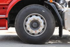 东风柳汽 乘龙H5重卡 400马力 6X4牵引车(平顶)(LZ4253H5DB)