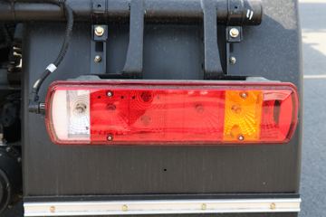  ŷETX 6ϵؿ Խ 400 6X4ǣ(߶)(BJ4253SNFKB-AC)ͼƬ