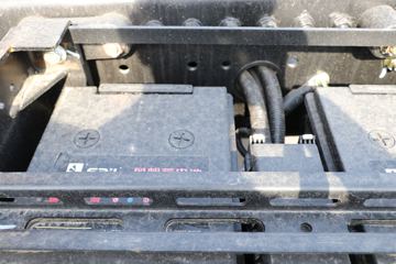  ŷETX 6ϵؿ Խ 400 6X4ǣ(߶)(BJ4253SNFKB-AC)ͼƬ