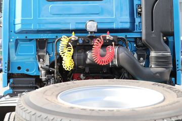  ŷGTL 6ϵؿ Խ 460 6X4 AMTԶǣ(BJ4259SNFKB-AA)ͼƬ