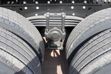  ŷGTL 6ϵؿ Խ 460 6X4 AMTԶǣ(BJ4259SNFKB-AA)ͼƬ