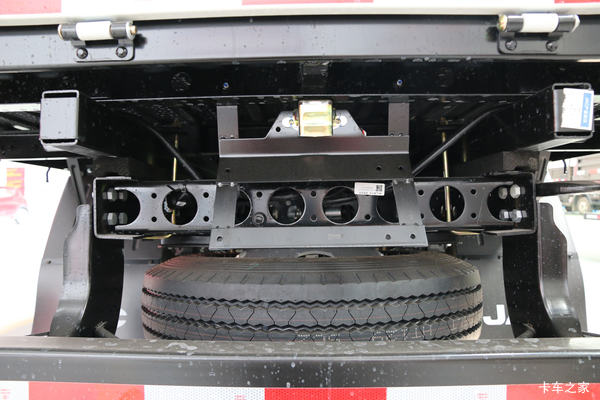 �ն��������д�٣���������J5ֱ��5000Ԫ