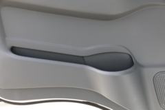 陕汽轻卡 德龙K3000 轻载版 舒适型 110马力 4.18米单排厢式轻卡(YTQ5040XXYJG331) 陕汽轻卡 德龙K3000 轻载版 舒适型 110马力 4.18米单排厢式轻卡(YTQ5040XXYJG331)