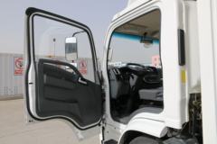 陕汽轻卡 德龙K3000 轻载版 舒适型 110马力 4.18米单排厢式轻卡(YTQ5040XXYJG331) 陕汽轻卡 德龙K3000 轻载版 舒适型 110马力 4.18米单排厢式轻卡(YTQ5040XXYJG331)