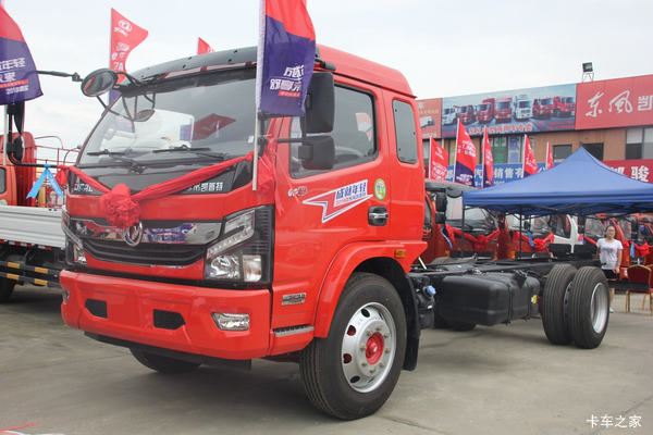 东风 凯普特K6 129马力 4X2 易燃气体厢式运输车(程力威牌)(CLW5073XRQ6)