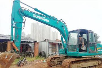 山河智能 SWE150LC小型履带式挖掘机