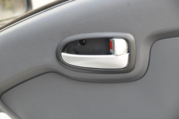 ���� ��X3 102���� 3.98�׵�������΢��(KMC1043H31D5)ͼƬ