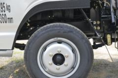凯马 K1 1.5L 113马力 汽油 3.56米单排栏板轻卡(国六)(KMC1036Q280DP6)